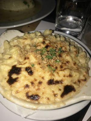 Mac&cheese at Little Pine in Los Angeles