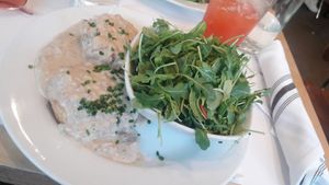Biscuits and gravy with strawberry lemonade at Little Pine in Los Angeles