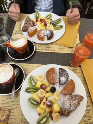 Vegan breakfast (they ran out of croissants)  at La Licata in Rome