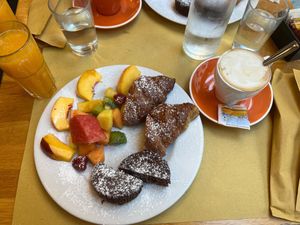 VEGAN BREAKFAST at La Licata in Rome