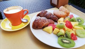 Vegan breakfast menu (9.00€) at La Licata in Rome