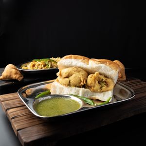 Vada Pao, Samosa at Swaad Art of Saatvik Food. - Desker Rd in Central Singapore