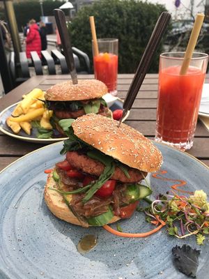  at Pier 14 in Seebad Zinnowitz