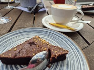 Brownie, wenig brownielike, aber konnte man essen. at Pier 14 in Seebad Zinnowitz