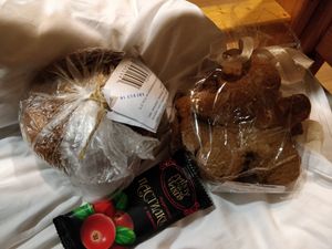 Homemade bread and gingerbread, fruit bar at Ecotopia in Moscow