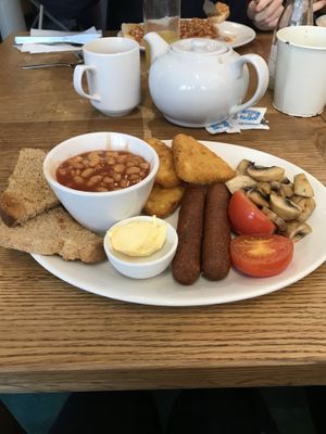 Gorgeous, huge, vegan brekkie  at Blue Note Cafe in Glastonbury