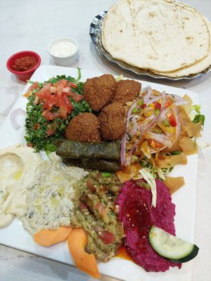 "1/4 mixte arabic" without meat (55 dh) at Yamal Asham in Rabat