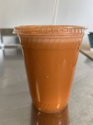 Bright idea 🍏🍋🥕🫚 #Veganuary at Naked Lunch in Herndon