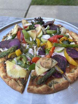 Roasted veggie pizza 🍕🌱  at GreenFare Organic Cafe in Herndon