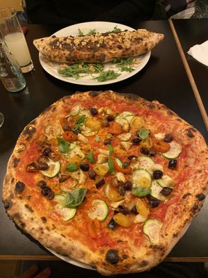 Vegan Earth Pizza  at Pizzeria Dope in Amsterdam