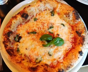 Vegan Margherita at Pizzeria Dope in Amsterdam