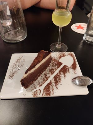 Vegan tiramisu at Pizzeria Dope in Amsterdam