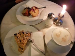 Vegan gooseberry cake and vegan Gugelhupf at You're Welcome in Berlin