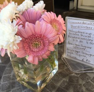 outside seating at You're Welcome in Berlin