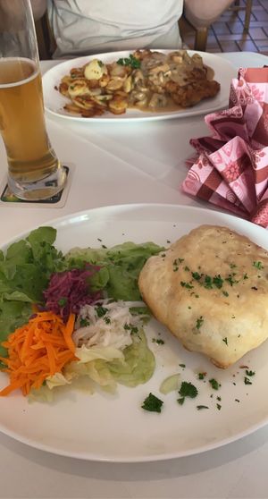 Cheese and spinach panzerotti  at Zur Pfaffschenke in Kaiserslautern