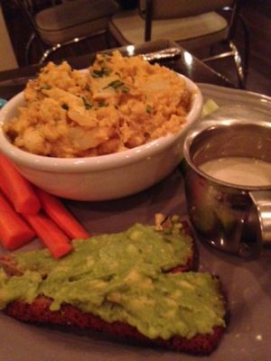 Buffalo cauliflower plate at Clovermint Cafe and Market in Dania Beach