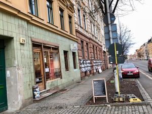 outside at Vegs in Halle