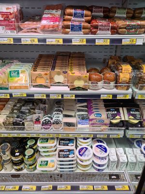 More meat and plenty of cheese at 4 Cousins Supermercato in Parkdale