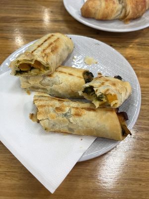   at 4 Cousins Supermercato in Parkdale