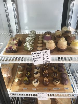 Sweets at Bohemian Raw Cafe in Whitsunday