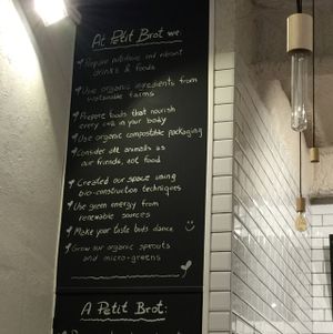 charte at Petit Brot - Cold Press Raw Eco in Barcelona