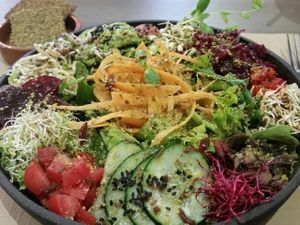 ensalada del sol at Petit Brot - Cold Press Raw Eco in Barcelona