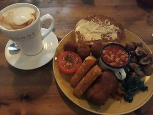 Vegan breakfast with soy latte at Lounges - Pato Lounge in Orpington