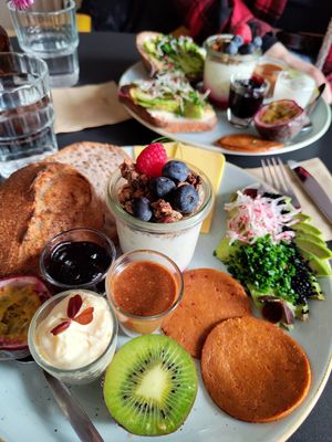 Komplet brunch at Kaf in Copenhagen