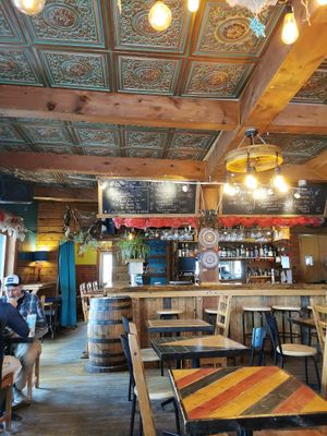 Vibe at Le Baril Roulant in Val-david