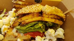 Vegan BLT at General Cafe in Val-david