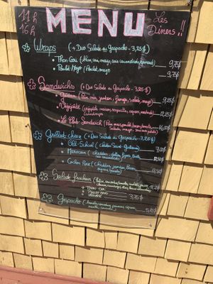 Lunch menu (grilled-cheese can be vegan) at General Cafe in Val-david