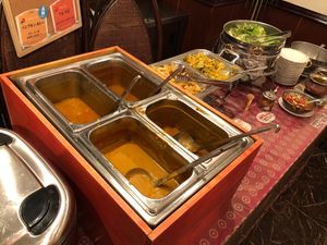4 types of curry at Milan Nataraj in Tokyo