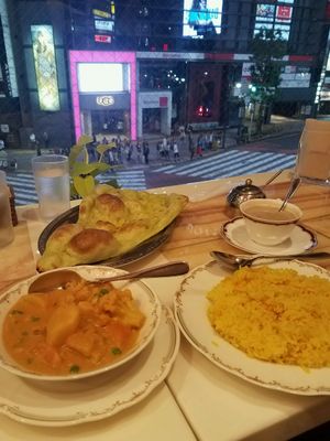 window seat at Milan Nataraj in Tokyo