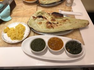 Weekend Lunch Triple Curry Set at Milan Nataraj in Tokyo