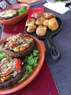 Stuffed portobello at Maria Portuguesa Tapas in Coimbra