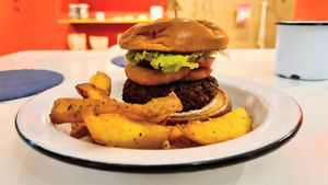 Buffy at Las Chicas Vegan in Belo Horizonte