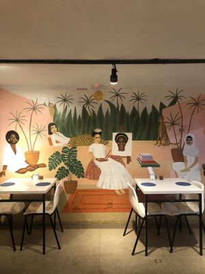 Justa homenagem a mulheres históricas!   at Las Chicas Vegan in Belo Horizonte