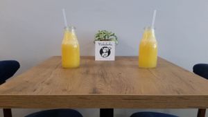 Fresh orange juice at Mihiderka in Gliwice