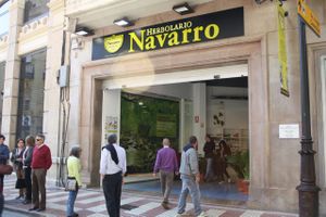 Fachada de Herbolario Navarro Castellón at Herbolario Navarro in Castellon De La Plana