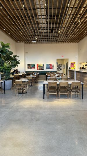 Adentro #Veganuary at Love Life Cafe in Miami