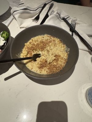 Mac and cheese  at Love Life Cafe in Miami