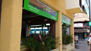 Photo from the 30 avenue. Great open place! at Clorofila in Playa Del Carmen