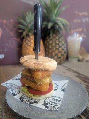 Breakfast of the Hangover Moofin (without the 
 Hangover), and a Belly Buster  juice was delicious. #Veganuary at Charlie's Raw Squeeze in Greenslopes