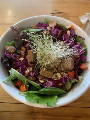 Speech bowl at Right Path Organic Cafe in New London