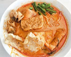 Curry laksa noodles at New Joy Deli in Johor Bahru