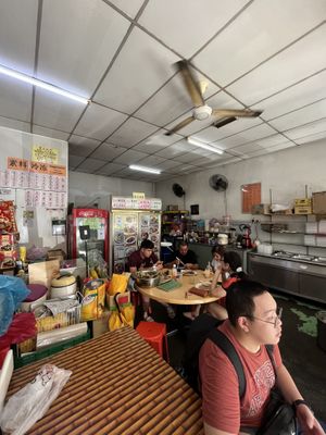 Environment with only 2 tables  at Yuan Xiang Vegetarian  in Johor Bahru