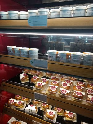 Breakfast at LHR - Pret A Manger - T4 & 5 in West London