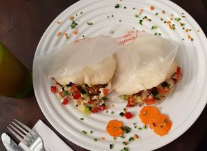 Falafel-Pita (wrapped in plastic 🙈) at Lands in Love - Vegan Hotel & Resort in Alajuela