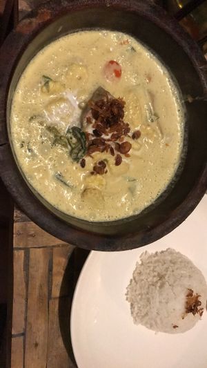 Yellow curry with jackfruit and vegetables  at Pituq - Ikan Duyung in 