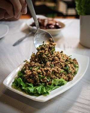 生菜包 at Cheng Si Jie Thai Private Kitchen 鄭​師姐泰式素食私房菜 in Kowloon